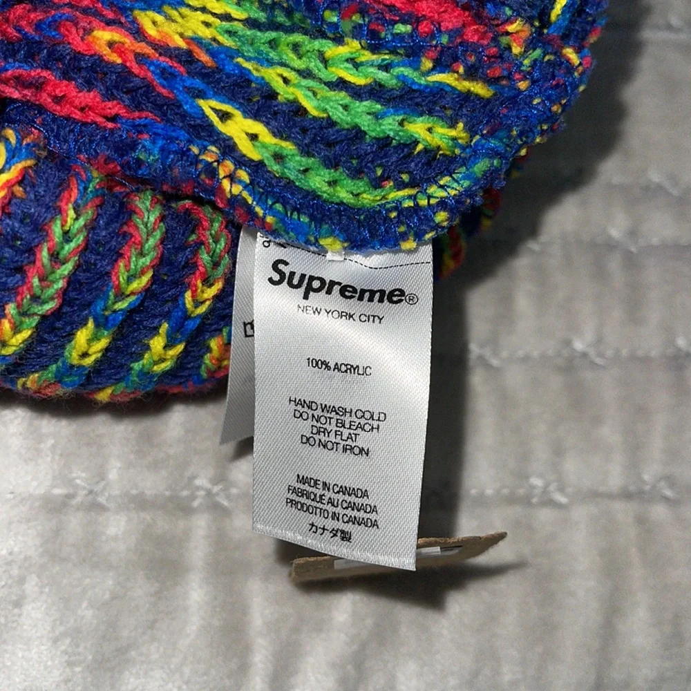 🛑SOLD🛑SUPREME BEANIE brand new excellent condition - Picture 5 of 6
